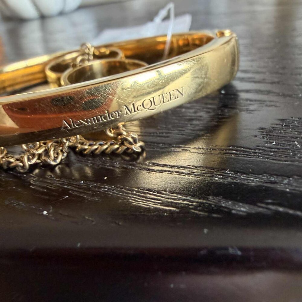 Alexander McQueen Antique Gold-Tone Brass Oval Bracelet chain rings - Picture 5 of 5